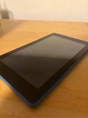 Amazon Kindle Fire 7 (9th Generation) - Blue